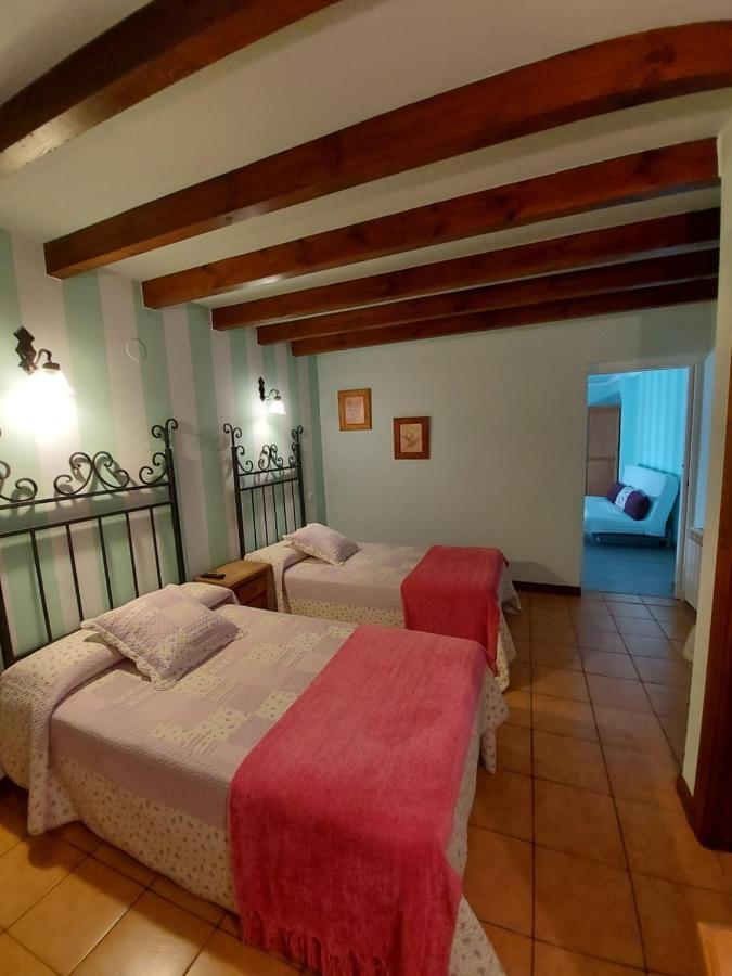 Отель Casa De Labranza Ria De Castellanos Арнуэро Экстерьер фото