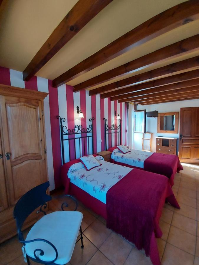 Отель Casa De Labranza Ria De Castellanos Арнуэро Экстерьер фото